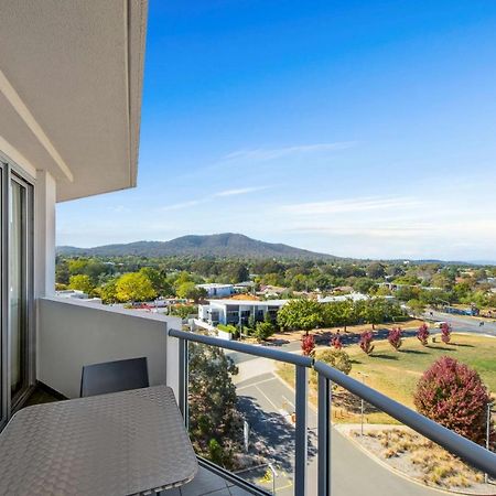 Adina Serviced Apartments Canberra Dickson Exteriör bild